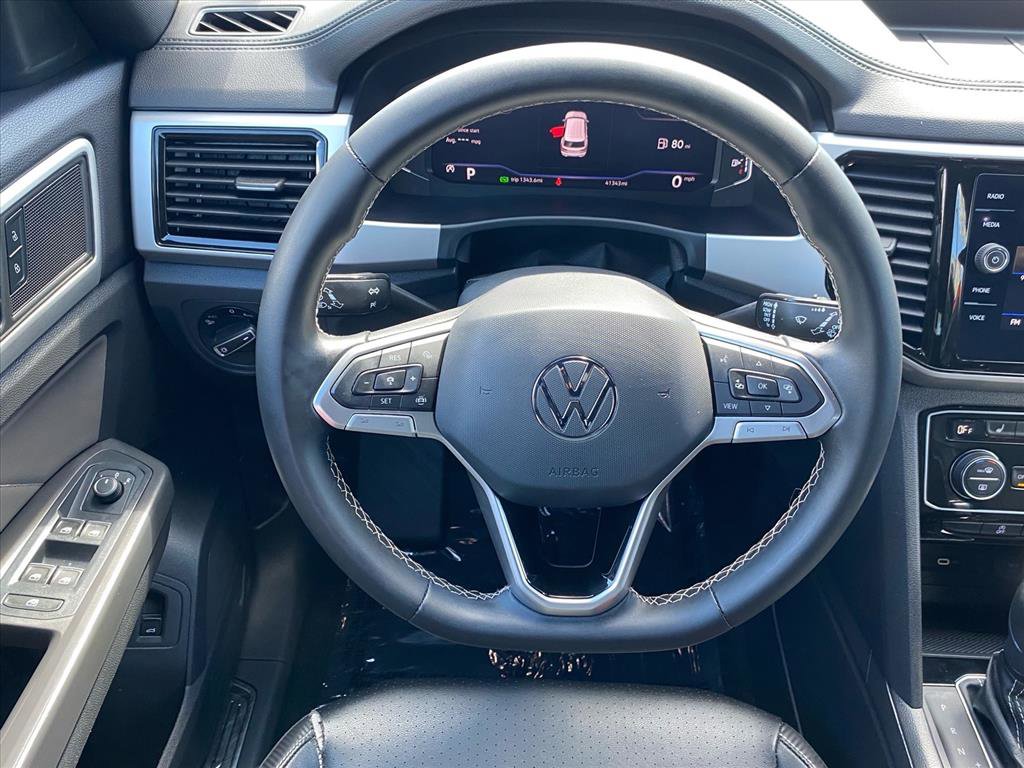 Certified 2023 Volkswagen Atlas Cross Sport SE w/ Panoramic Sunroof Package image 5