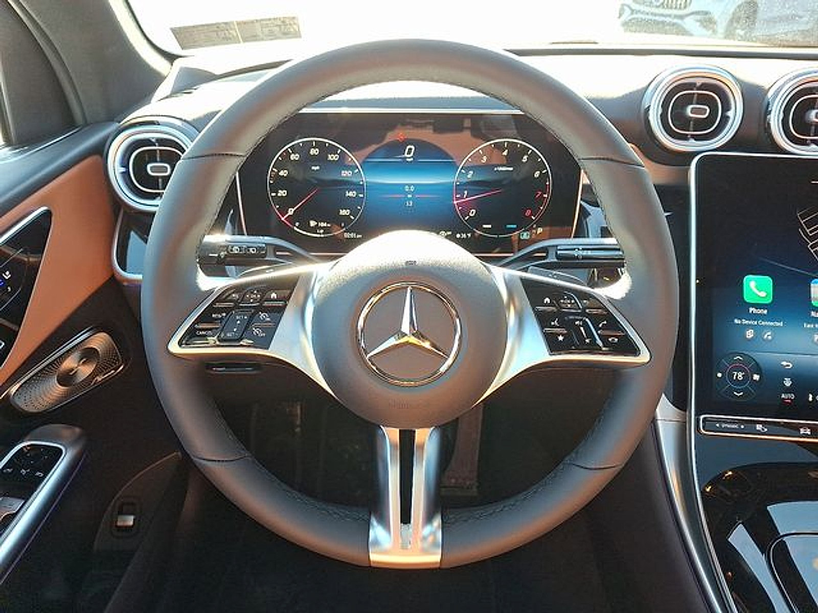 Certified 2026 Mercedes-Benz GLC 300 4MATIC image 17