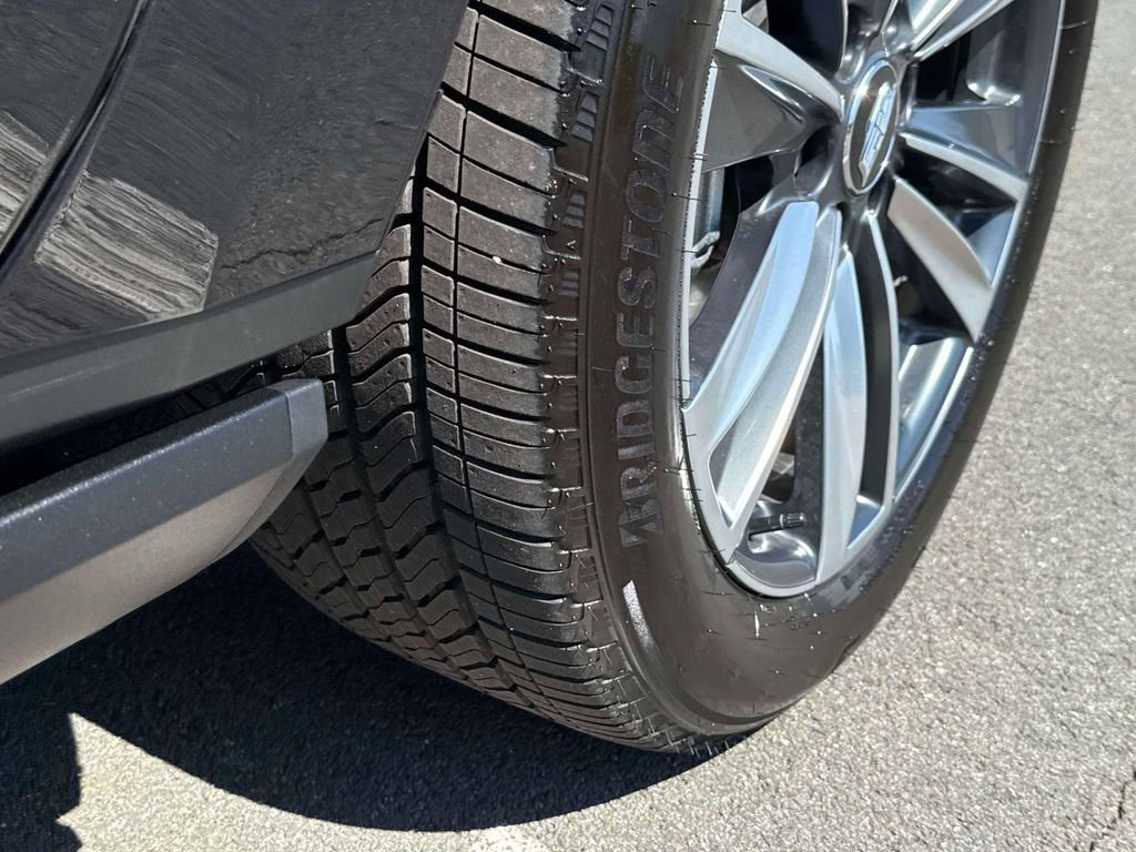 Used 2025 Cadillac Escalade ESV Sport w/ LPO, Floor Liner Package image 18