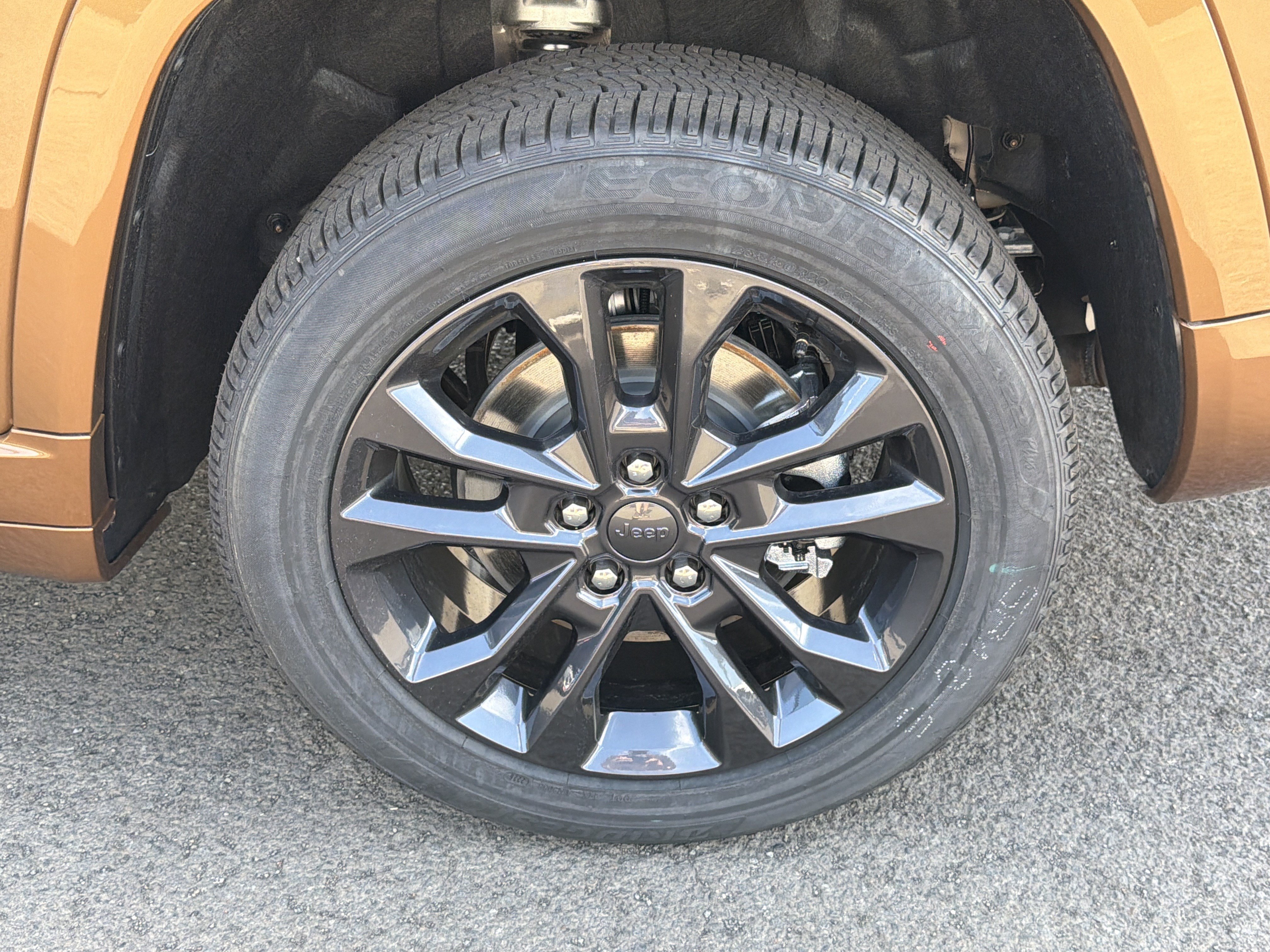 New 2026 Jeep Grand Cherokee L Limited AWD/4WD image 23