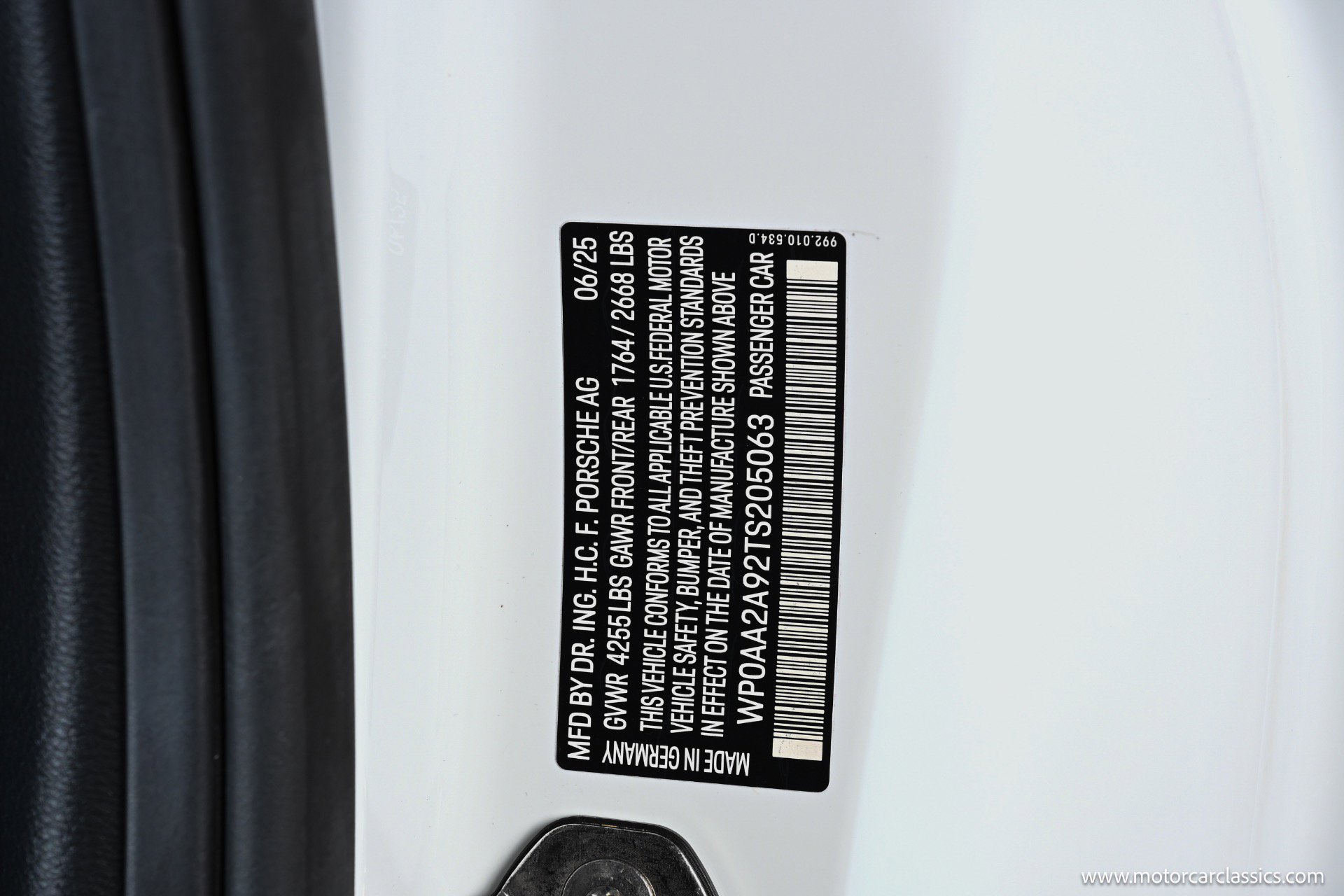 Used 2026 Porsche 911 Carrera T RWD image 24