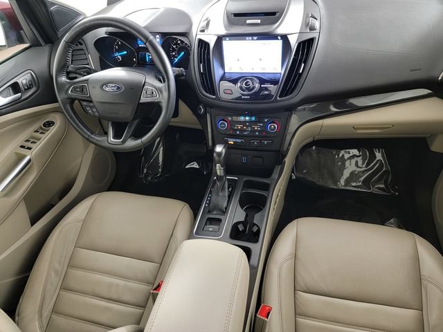 Used 2017 Ford Escape Titanium FWD image 32