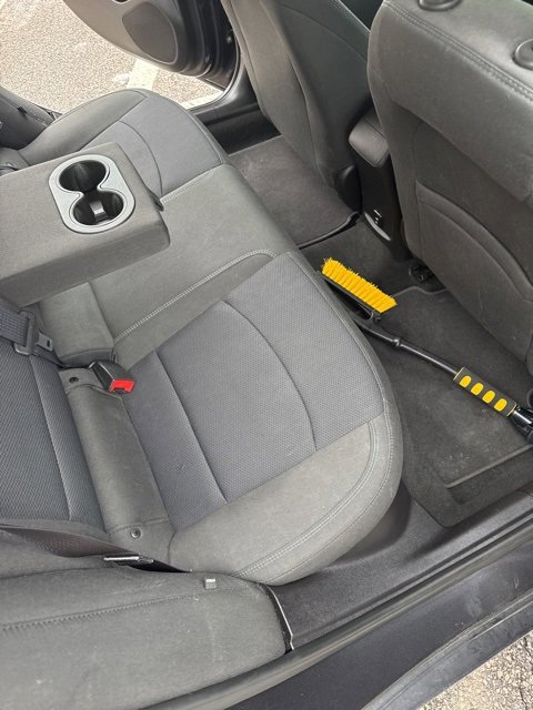 Used 2017 Chevrolet Cruze LT image 25