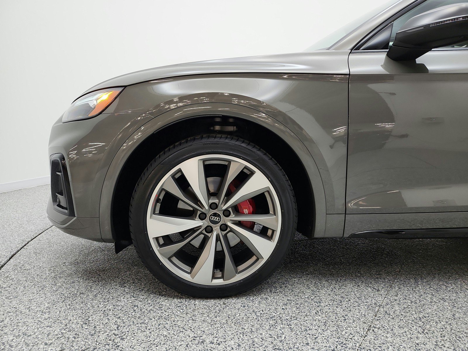 Used 2023 Audi SQ5 Premium Plus w/ Premium Plus Package AWD/4WD image 38