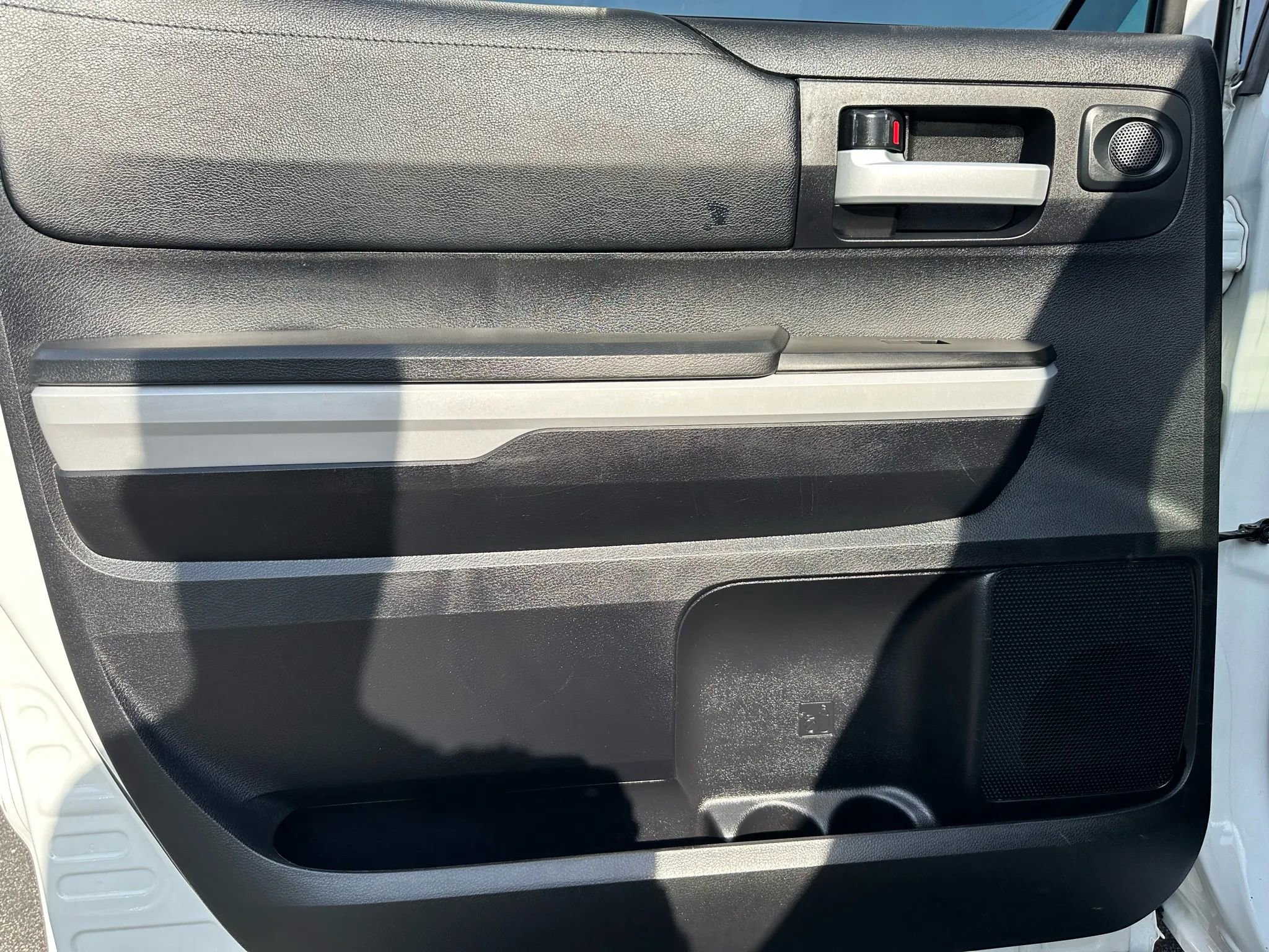 Used 2020 Toyota Tundra SR5 w/ SR5 Upgrade Package image 20