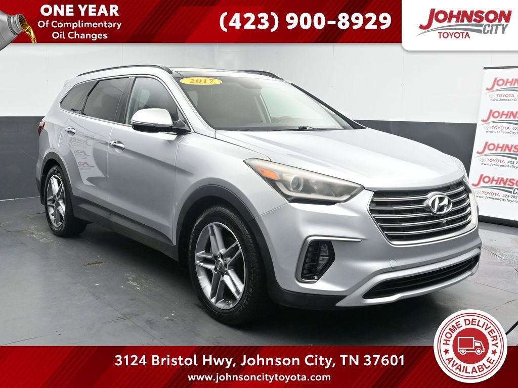 Used 2017 Hyundai Santa Fe SE image 1
