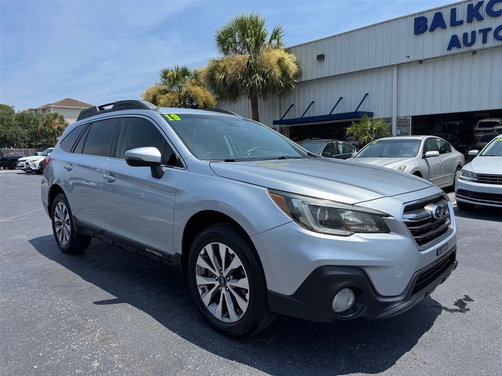 Used 2019 Subaru Outback 2.5i Premium AWD/4WD image 2