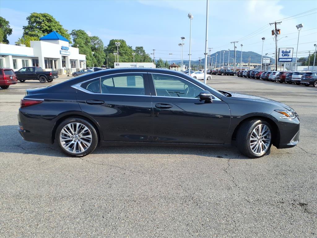 Used 2021 Lexus ES 350 w/ Premium Package FWD image 3
