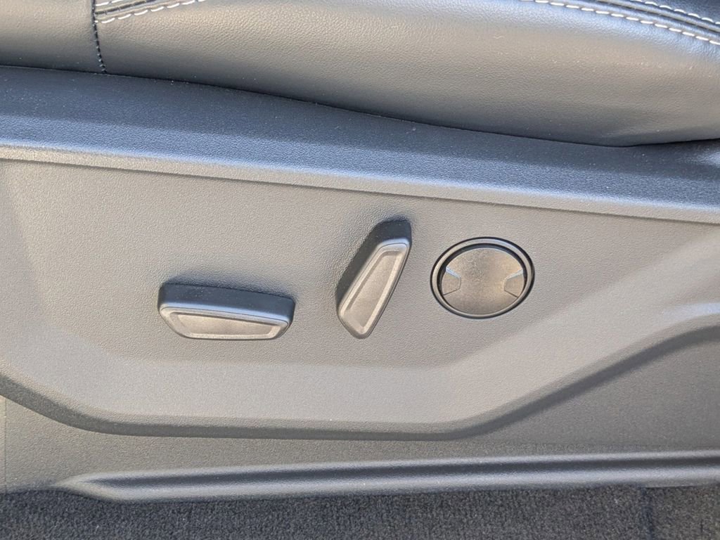 New 2026 Ford Expedition Platinum w/ Stealth Appearance Package image 21