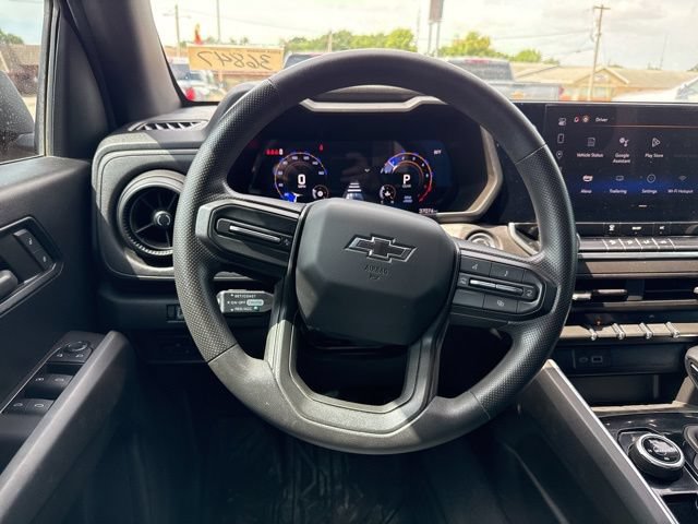 Used 2024 Chevrolet Colorado Trail Boss w/ Advanced Trailering Package AWD/4WD image 3