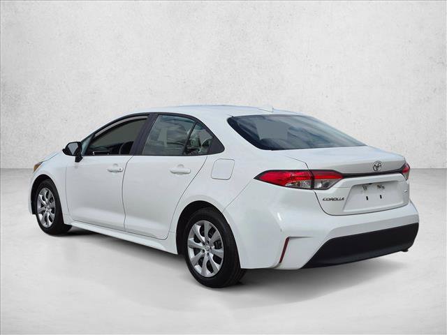 Used 2025 Toyota Corolla LE FWD image 8