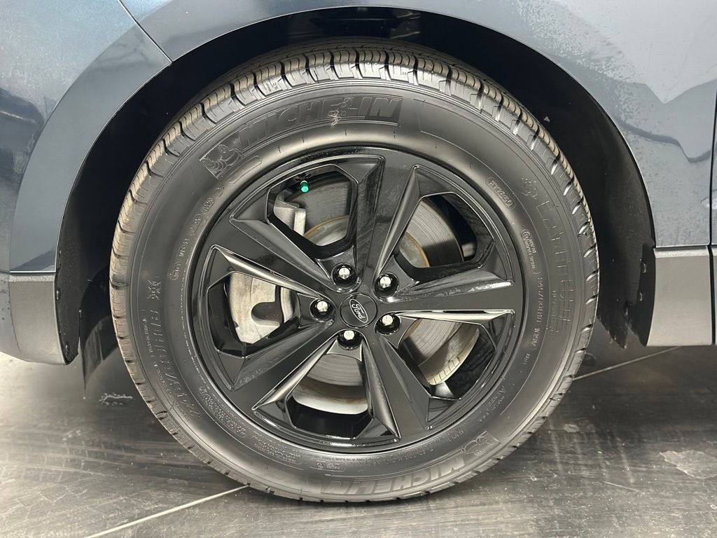 Certified 2024 Ford Edge SE image 22