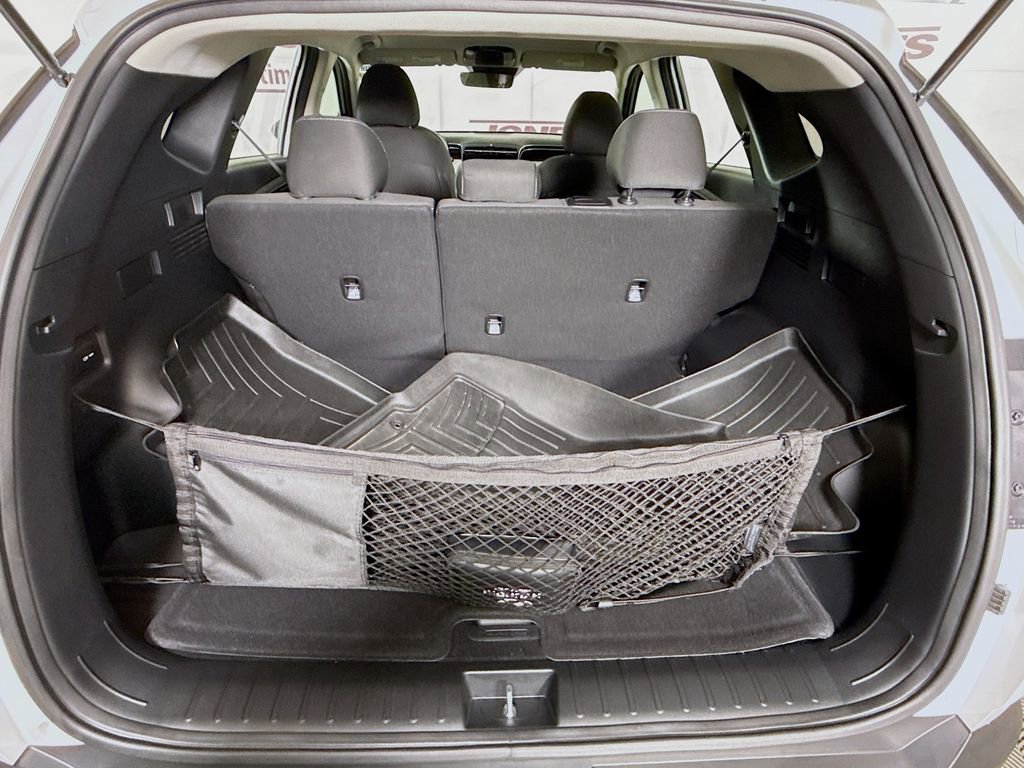 Used 2024 Hyundai Tucson SE image 27