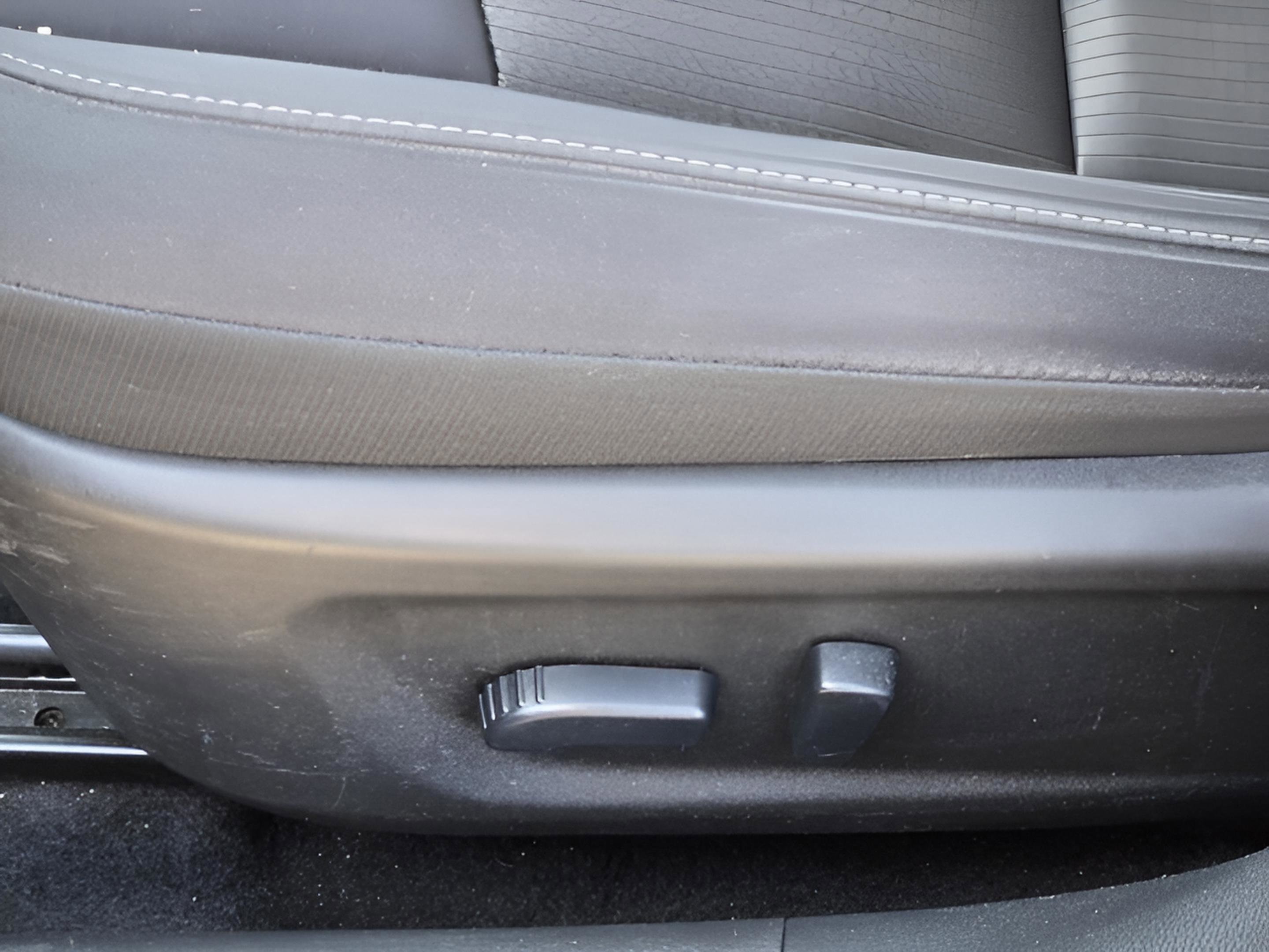 Used 2024 Nissan Altima 2.5 SV image 13