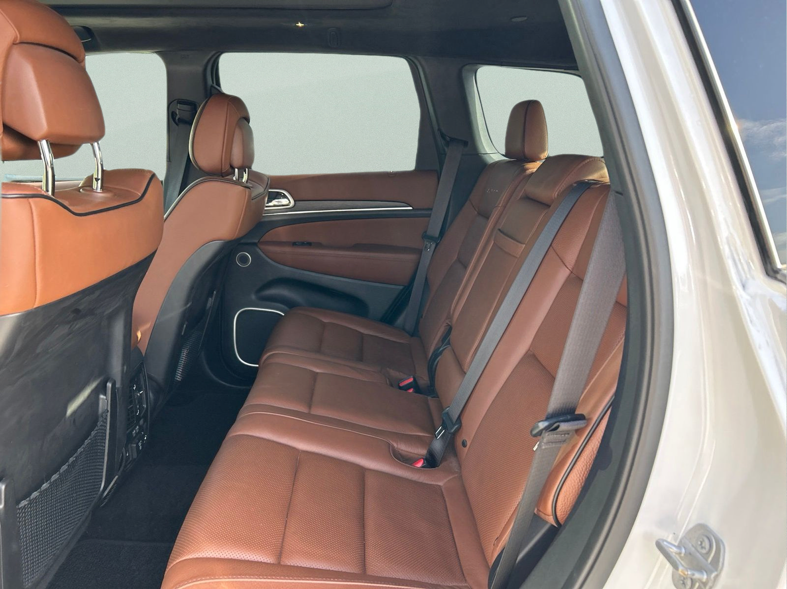 Certified 2021 Jeep Grand Cherokee Summit w/ Platinum Series Group AWD/4WD image 10