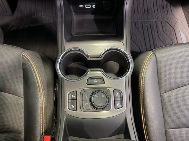 Used 2023 GMC Terrain AT4 w/ Infotainment Package II AWD/4WD image 23