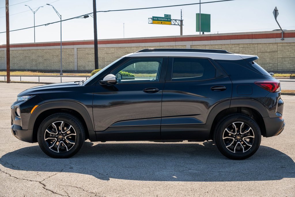 Used 2021 Chevrolet TrailBlazer ACTIV w/ Technology Package image 4