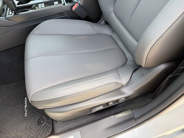 New 2026 Subaru Outback Limited AWD/4WD image 21