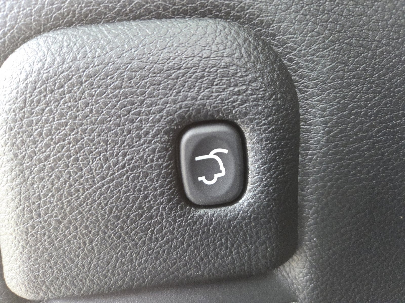 Used 2019 Jeep Grand Cherokee Altitude image 20