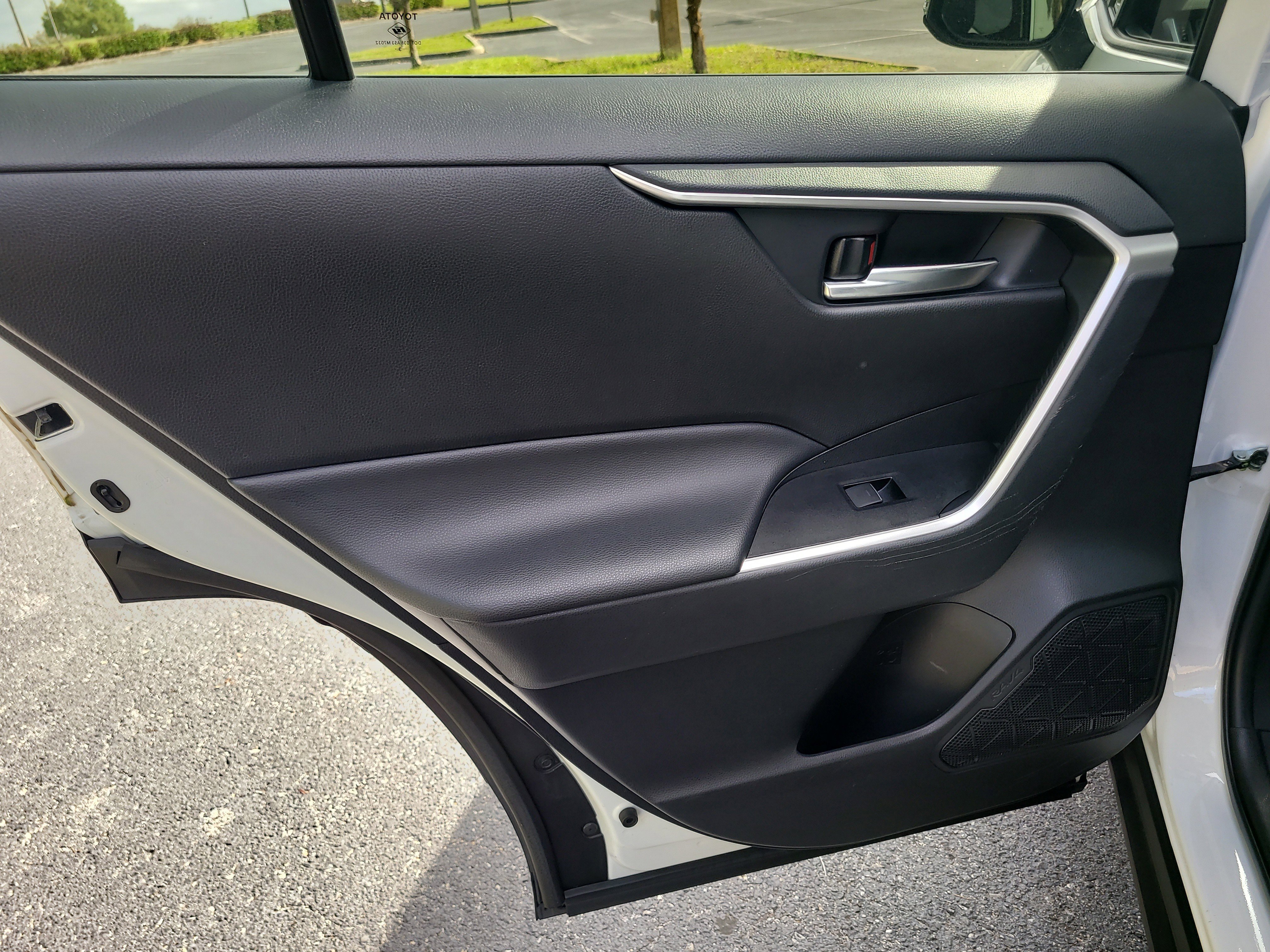 Certified 2024 Toyota RAV4 XLE w/ Convenience Package image 13