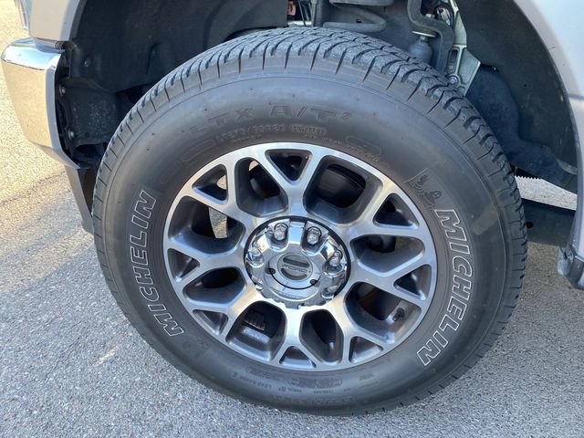 Used 2020 Ford F250 Lariat w/ Lariat Ultimate Package image 7