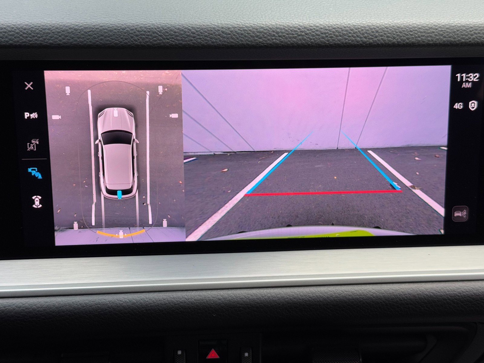 Used 2024 Porsche Cayenne S w/ Premium Package Plus image 36