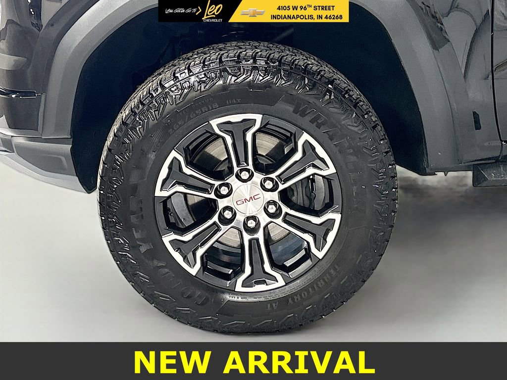 Used 2024 GMC Canyon AT4 w/ Canyon Safety Plus Package image 31