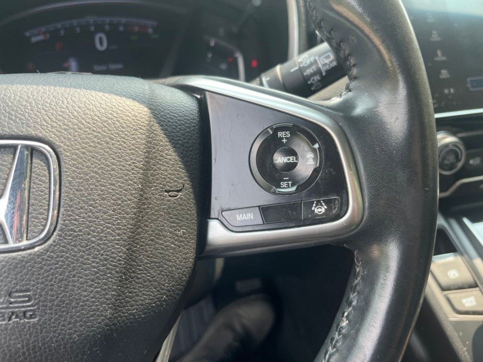 Used 2019 Honda CR-V Touring image 16