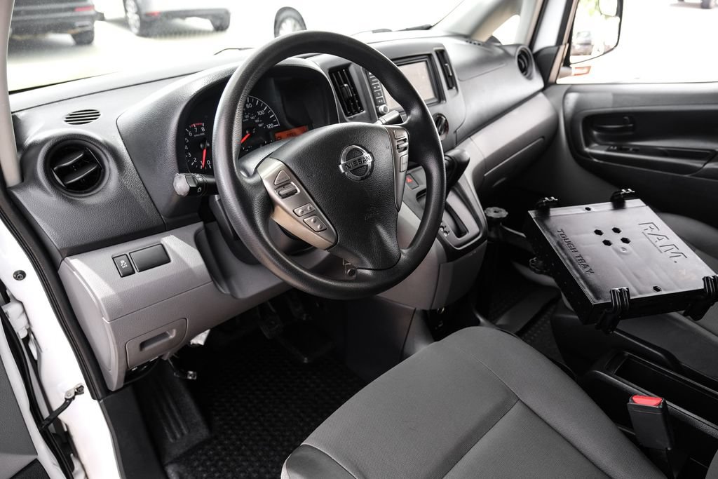 Used 2021 Nissan NV200 S w/ Back Door Glass Package FWD image 2