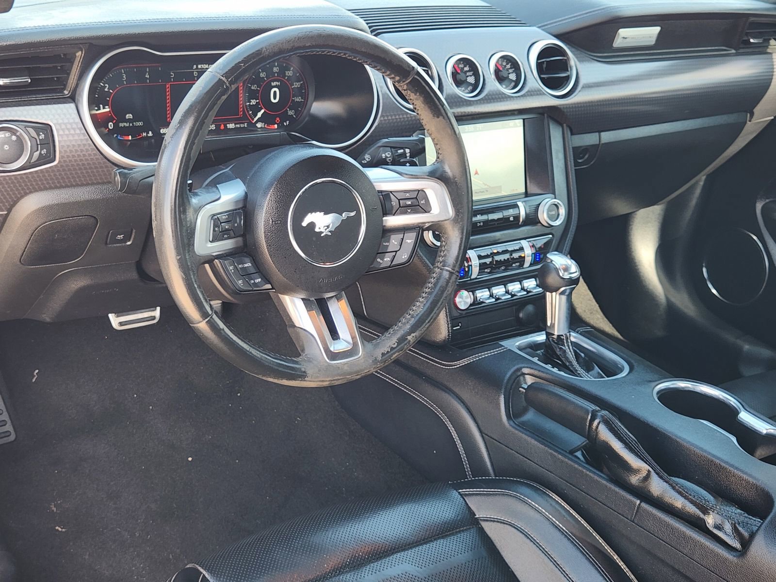 Used 2019 Ford Mustang Premium w/ Ecoboost Performance Package image 26