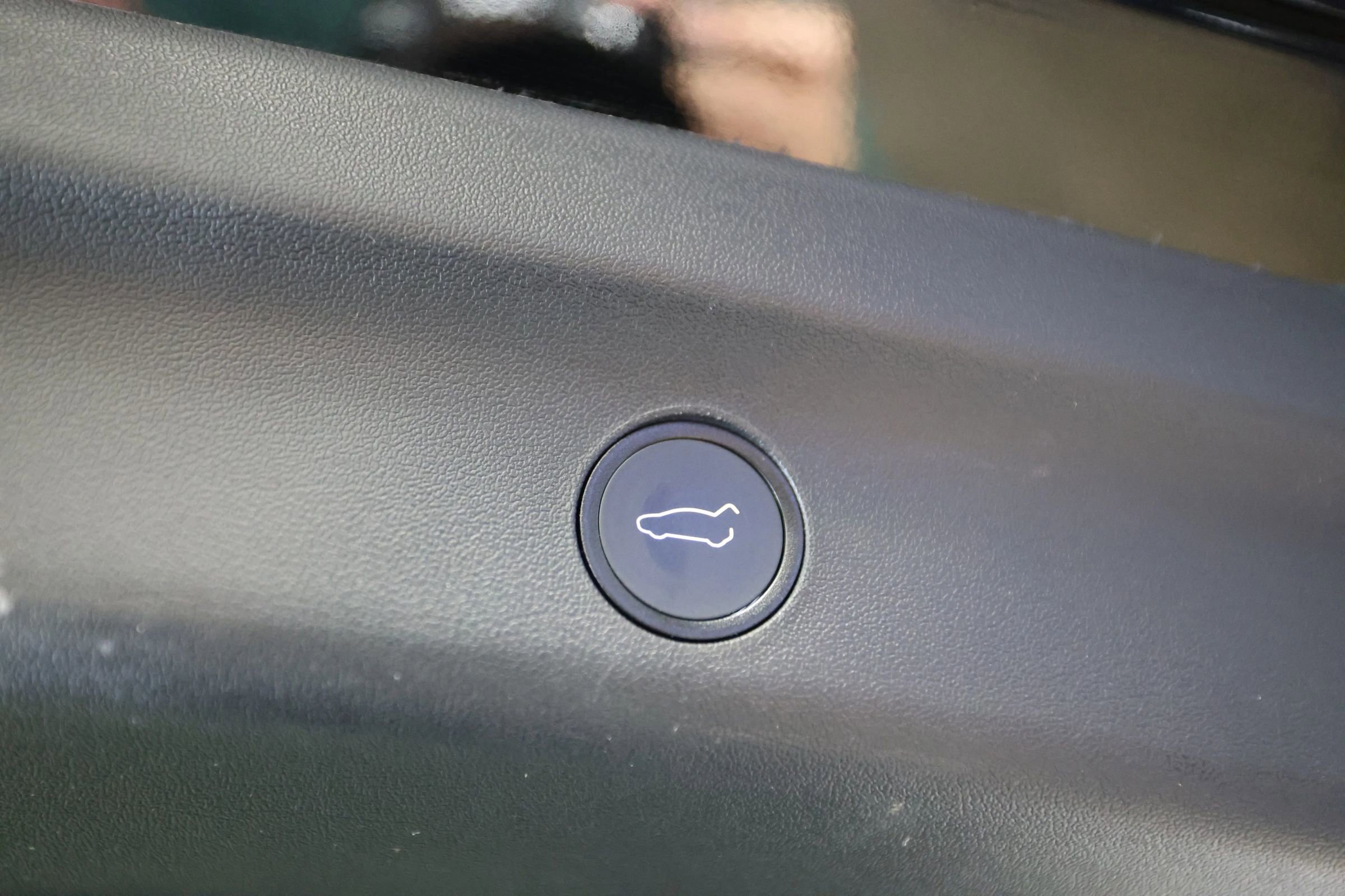 Used 2021 Tesla Model Y Long Range image 55