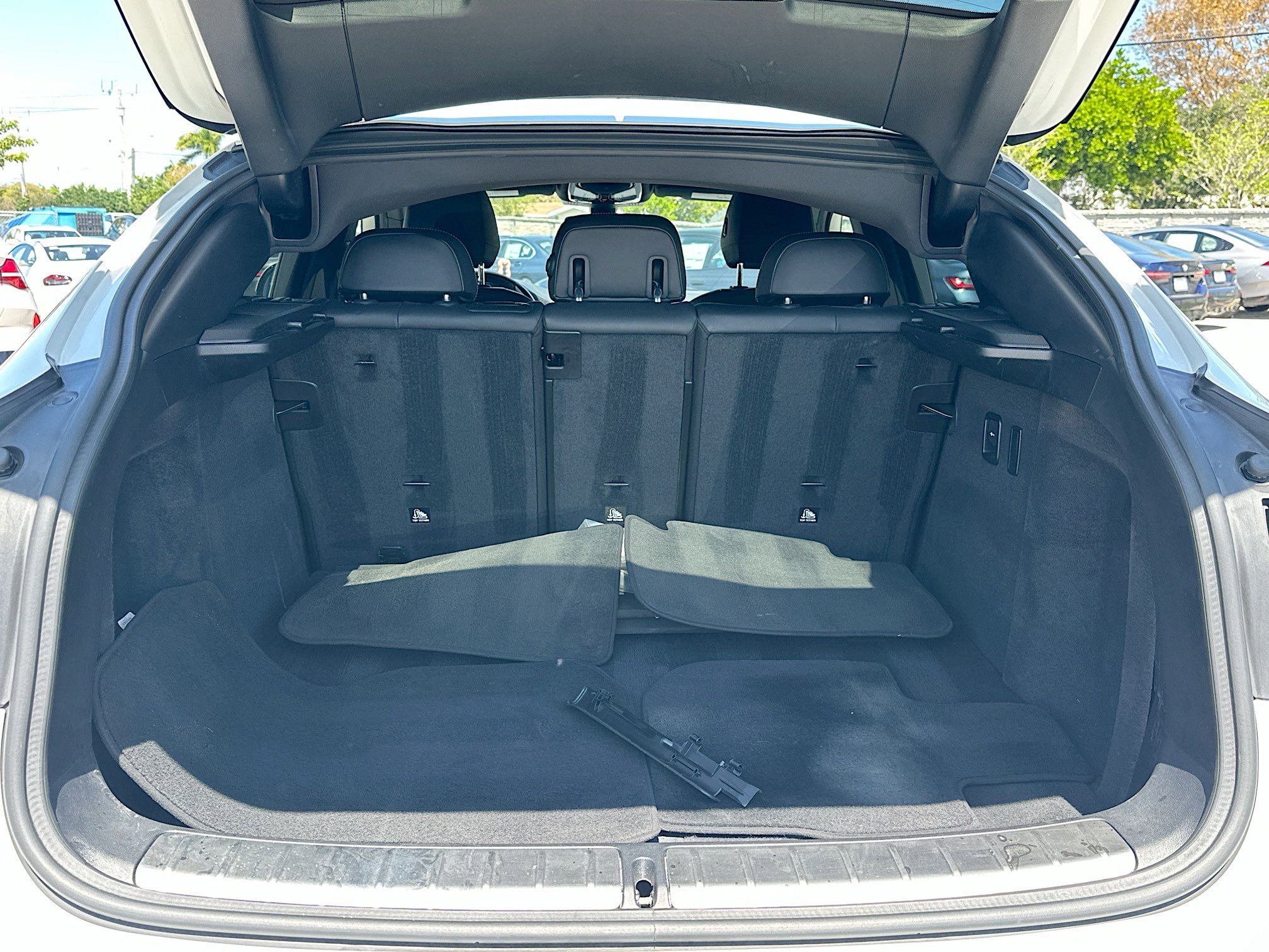 Used 2023 BMW X4 xDrive30i w/ M Sport Package image 23