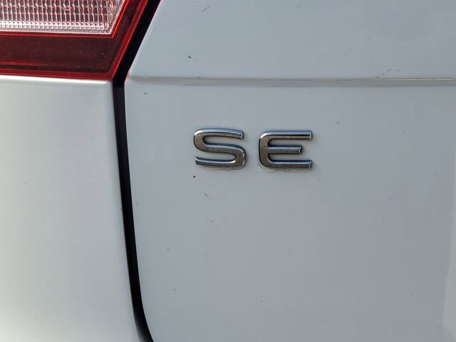 Used 2024 Volkswagen Tiguan SE image 7