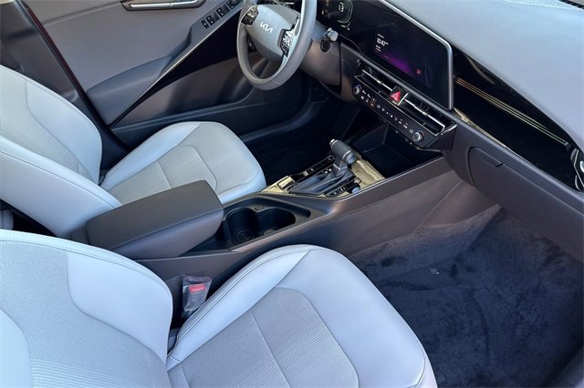 New 2025 Kia Niro EX image 19