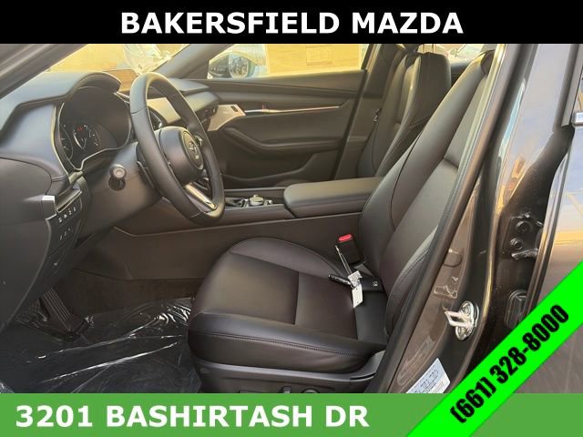 New 2026 MAZDA MAZDA3 Hatchback w/Premium Plus Pkg image 9