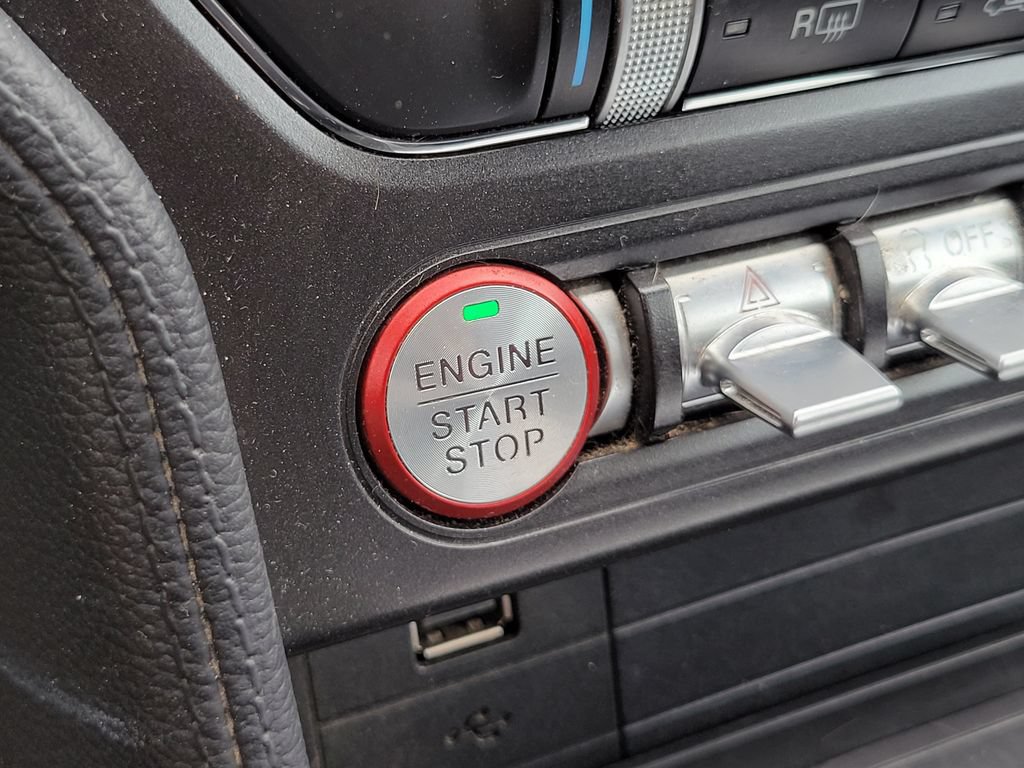 Used 2020 Ford Mustang Coupe w/ Equipment Group 101A RWD image 31