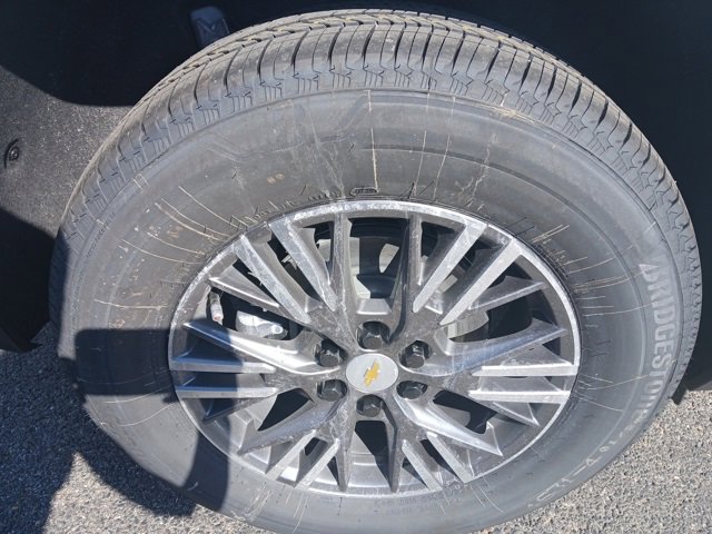 New 2026 Chevrolet Traverse LT w/ Enhanced Driving Package image 9