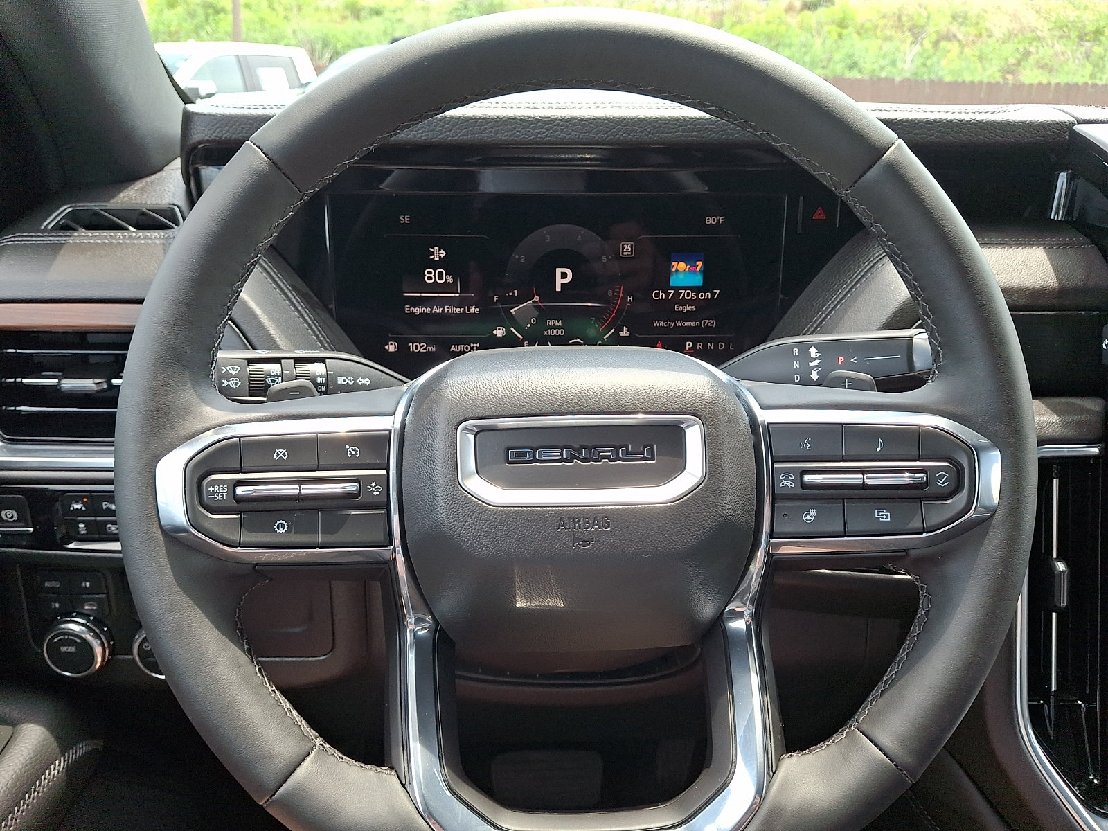 Certified 2025 GMC Yukon XL Denali w/ Sun & Power Step Package AWD/4WD image 20