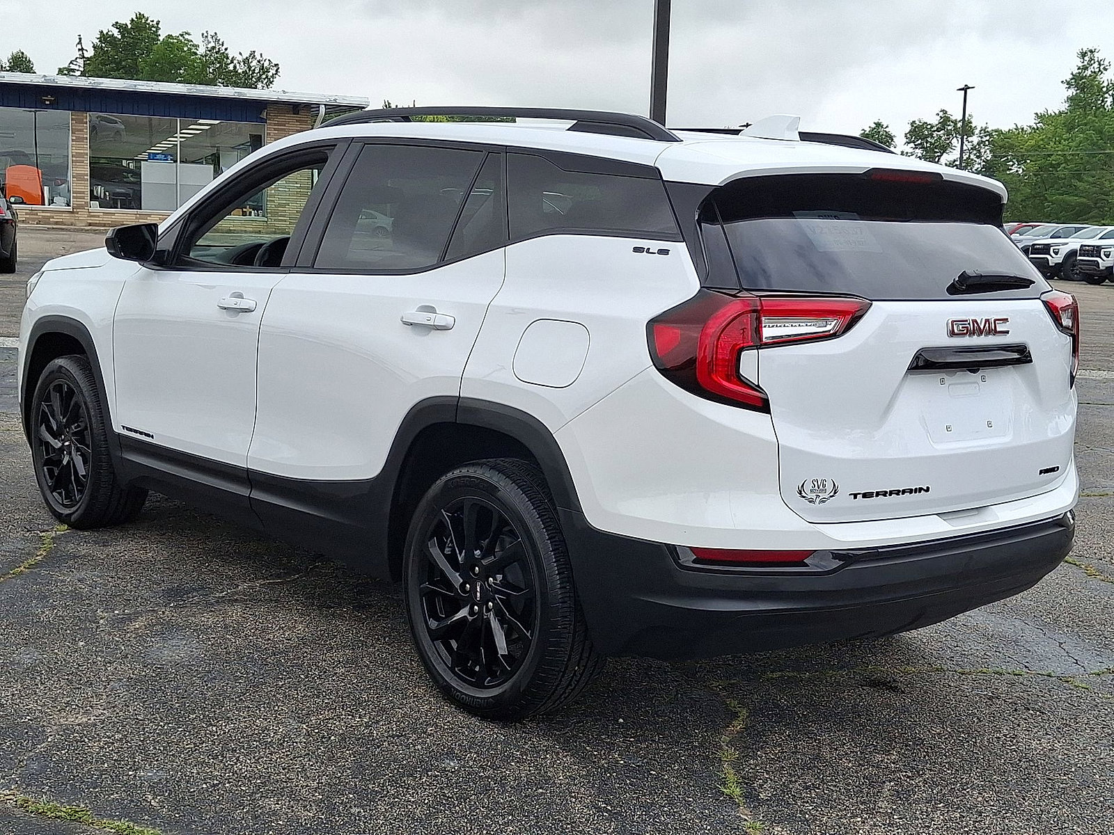 Used 2023 GMC Terrain SLE w/ Driver Convenience Package AWD/4WD image 22