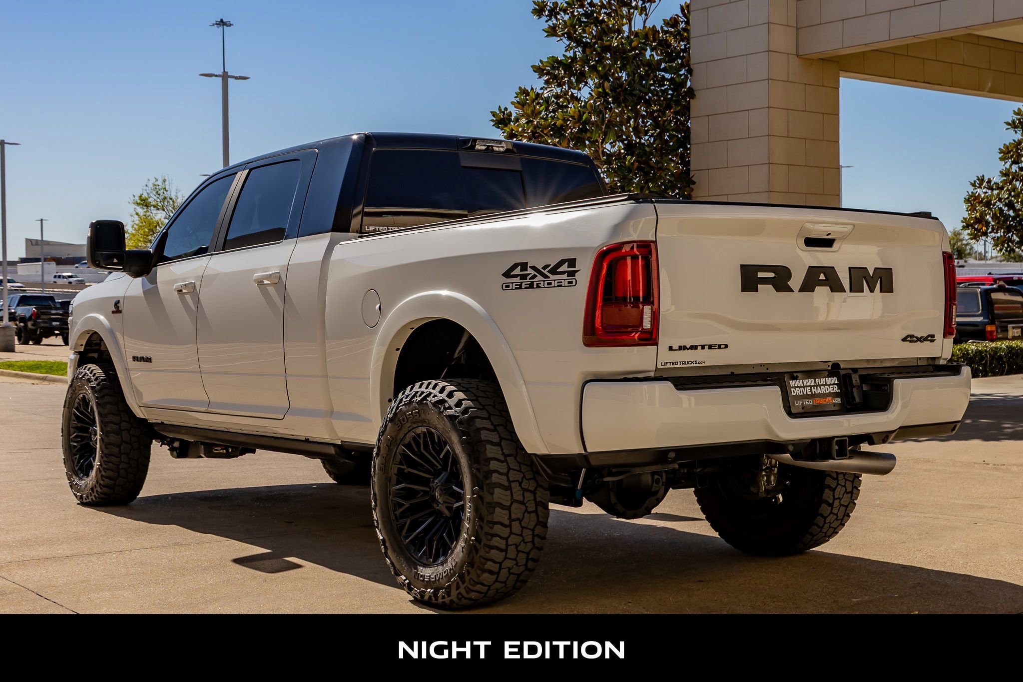 Used 2025 RAM 3500 Limited image 6