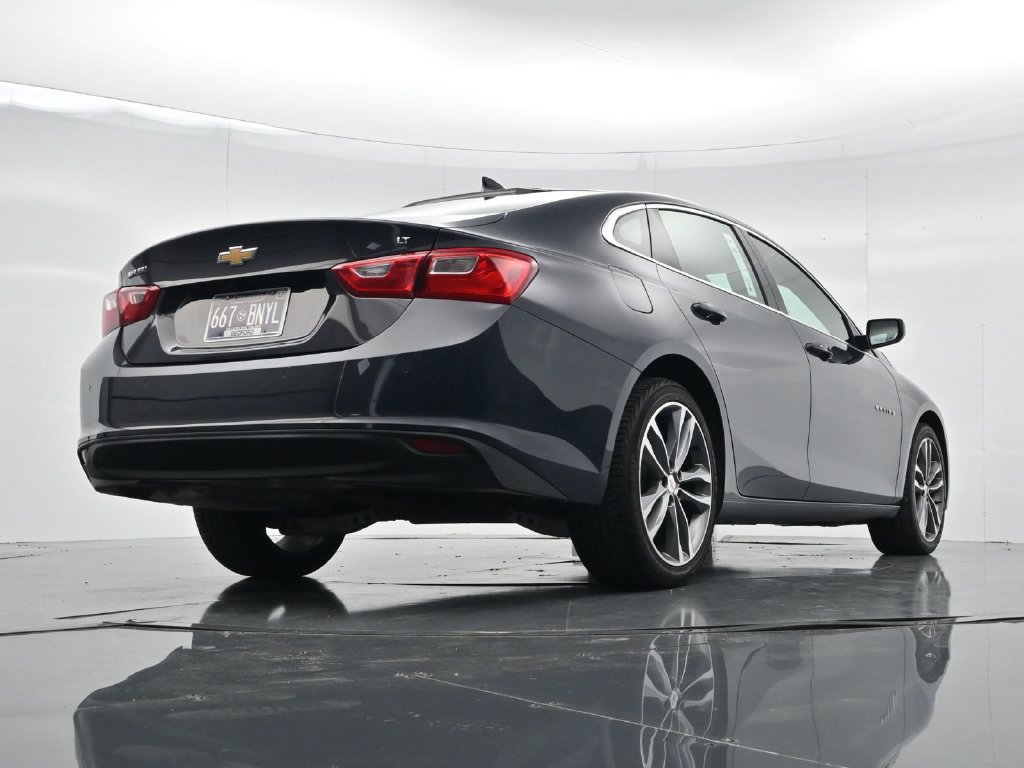Used 2025 Chevrolet Malibu LT FWD image 32