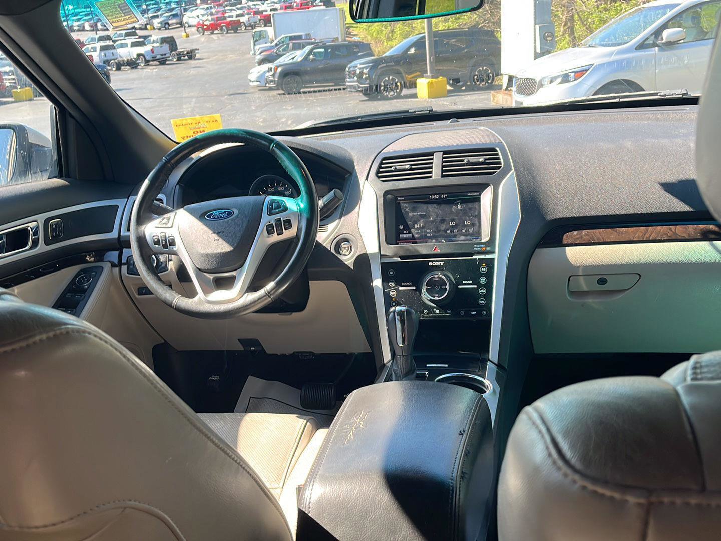 Used 2011 Ford Explorer Limited w/ 302A Rapid Spec Order Code image 28