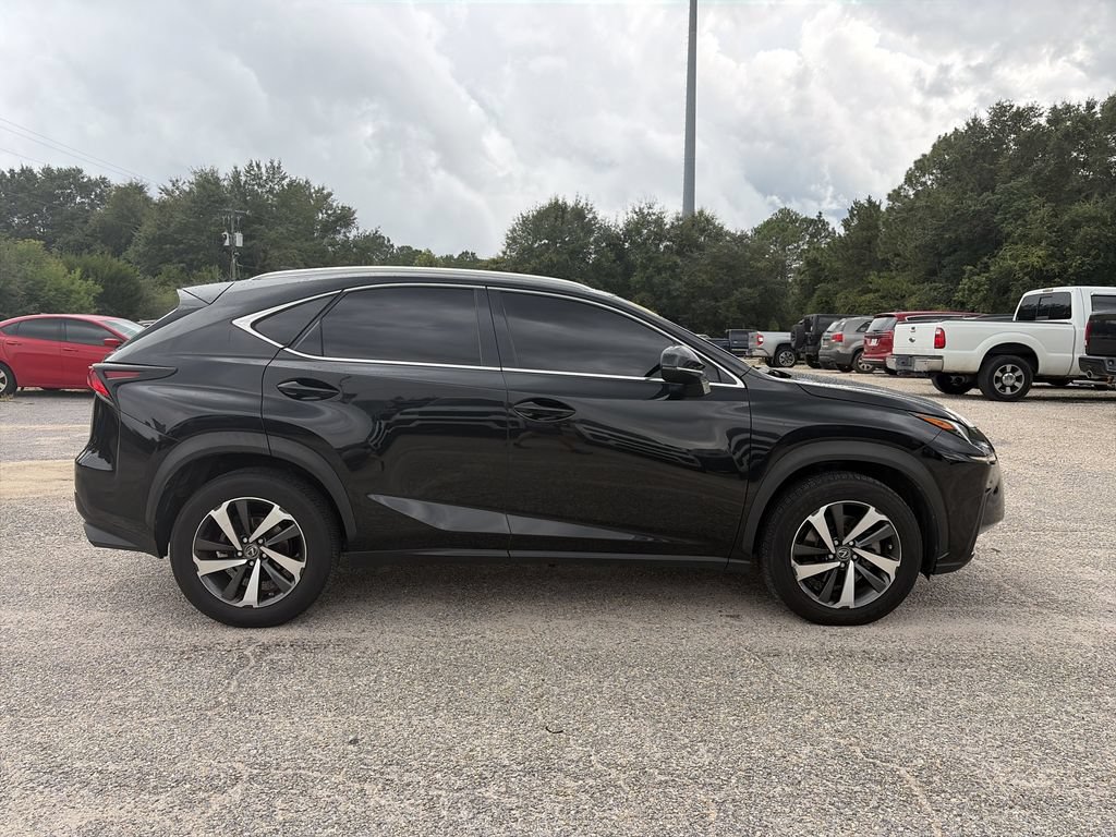 Used 2018 Lexus NX 300 FWD w/ Premium Package image 7