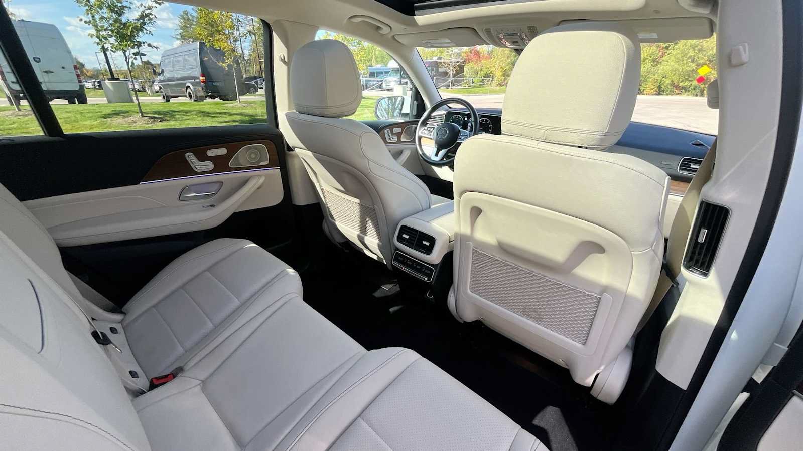 Certified 2023 Mercedes-Benz GLS 450 4MATIC image 11