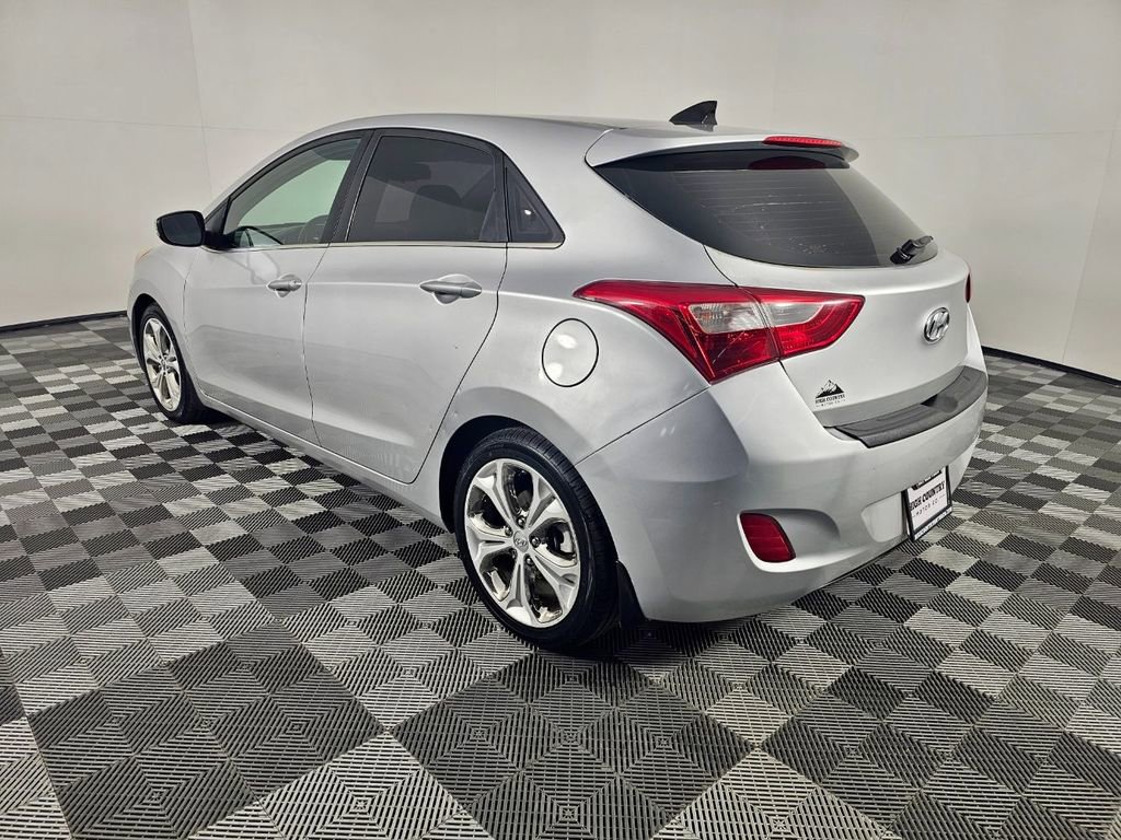 Used 2013 Hyundai Elantra GT w/ Style Pkg image 5