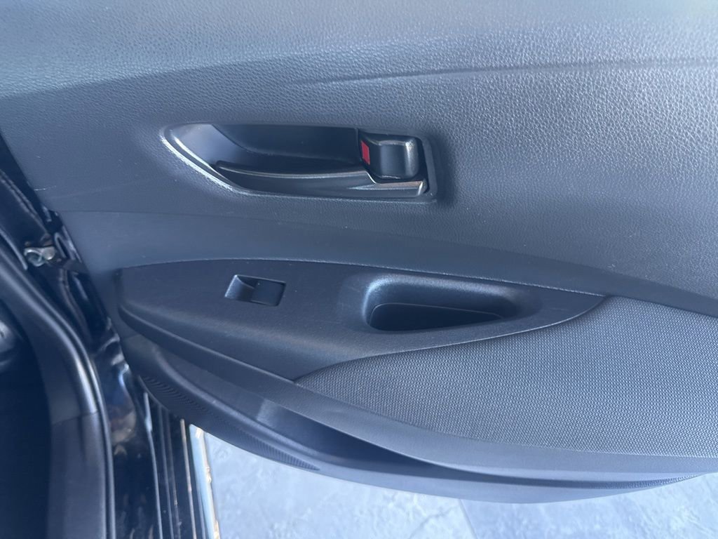 Used 2024 Toyota Corolla LE image 18