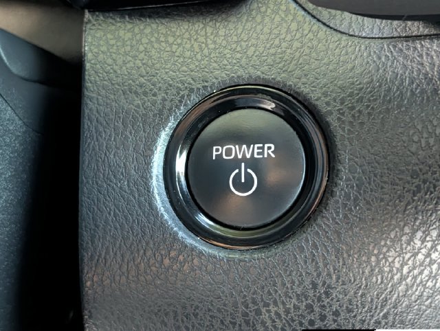 Certified 2025 Toyota Camry XLE w/ Premium Plus Package AWD/4WD image 19