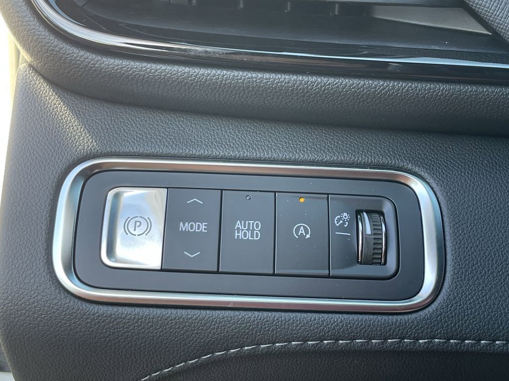 New 2025 Buick Enclave Preferred w/ Power Package image 18