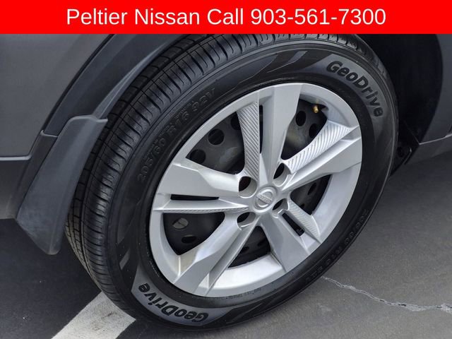 Used 2024 Nissan Kicks S image 7