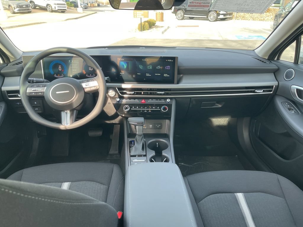 New 2026 Hyundai Sonata SE FWD image 13